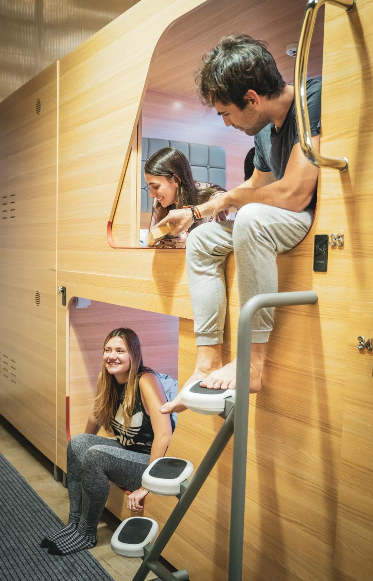 Gallery Hostel Madrid Residencia 外观 照片